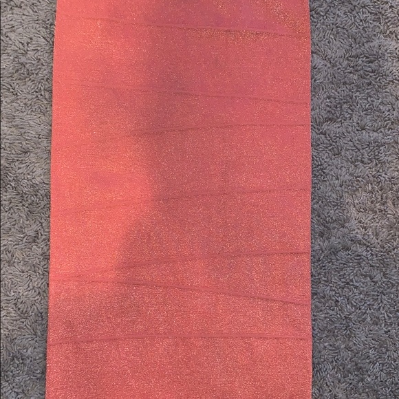 Dress - Picture 2 of 5